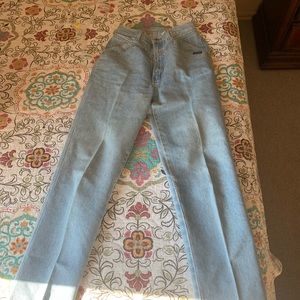 Women’s Vintage Rockies 26”